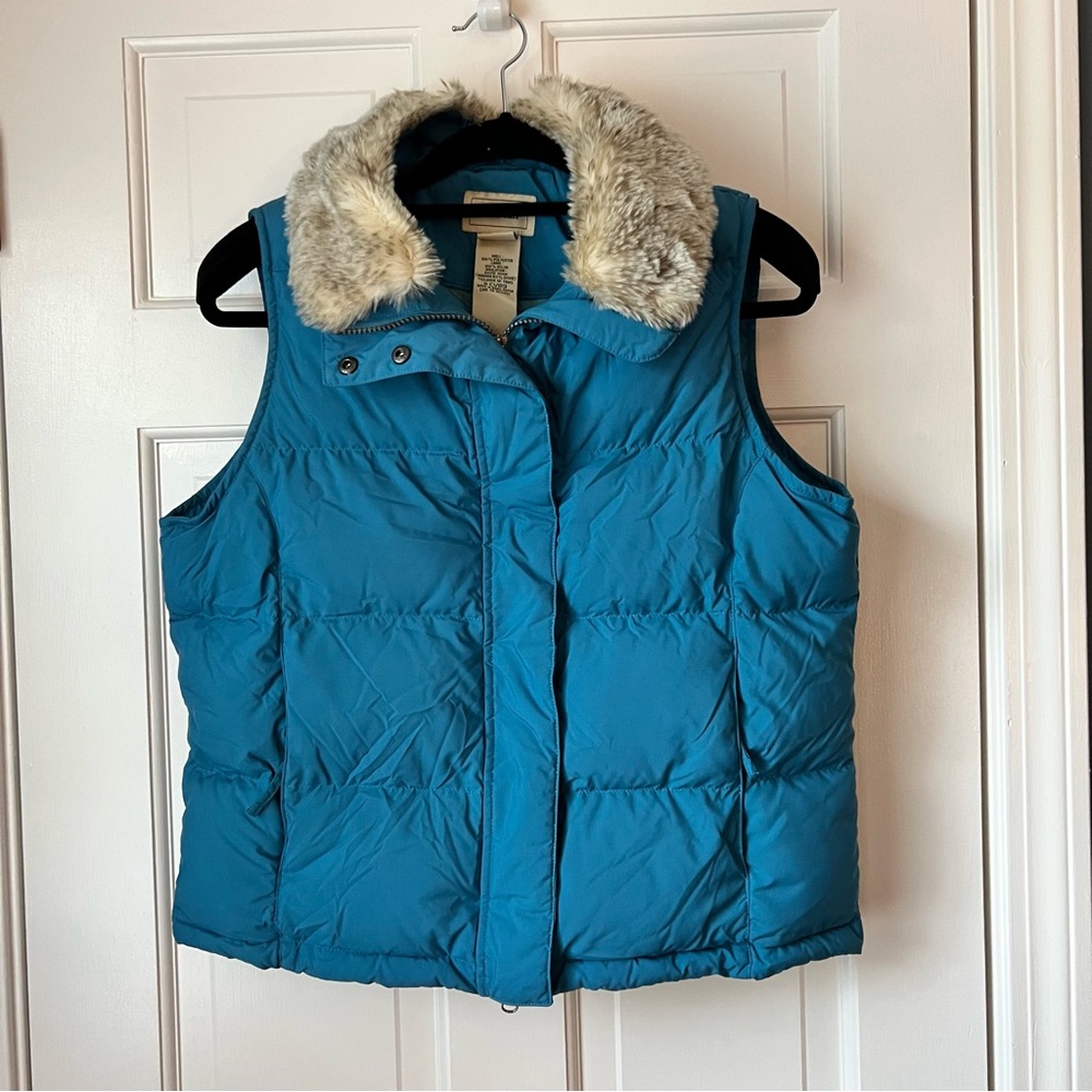 L. L. Bean blue vest size M petite EUC